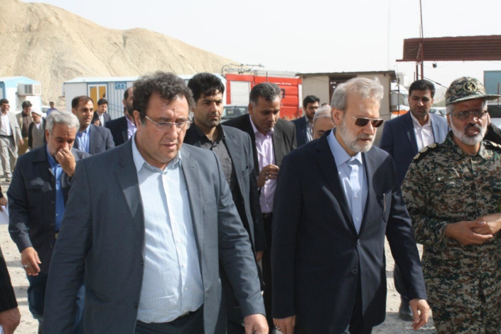 QOM_ (12)