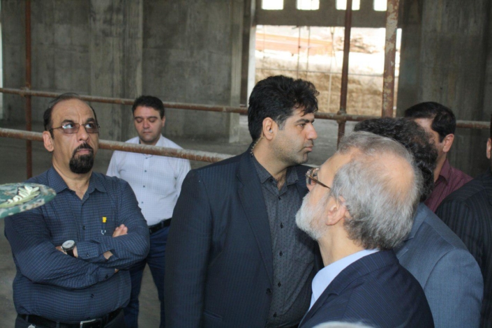 QOM_ (18)